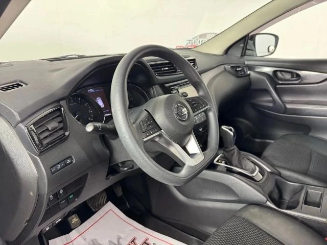 2021 Nissan Rogue - Image 10 of 12