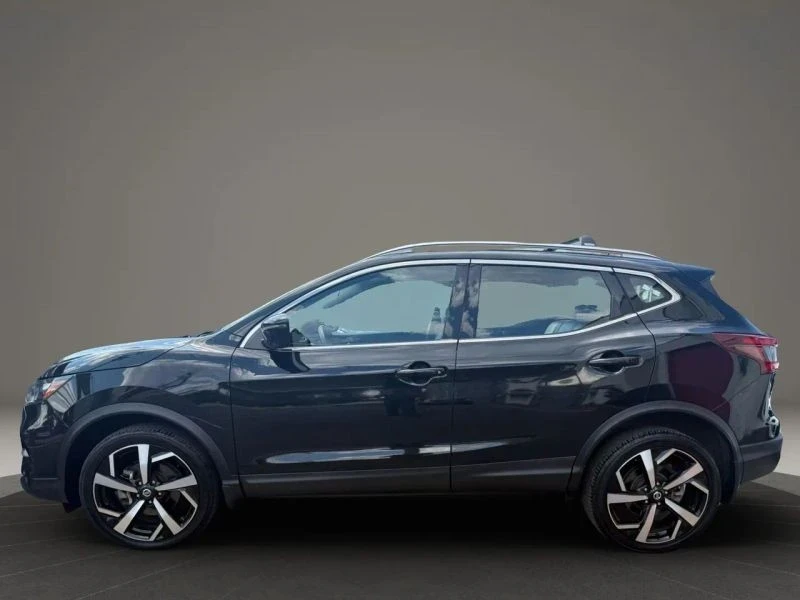 2021 Nissan Rogue - Image 8 of 12
