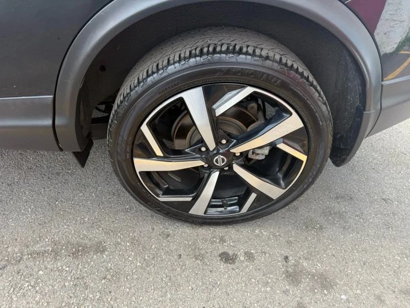2021 Nissan Rogue - Image 9 of 12