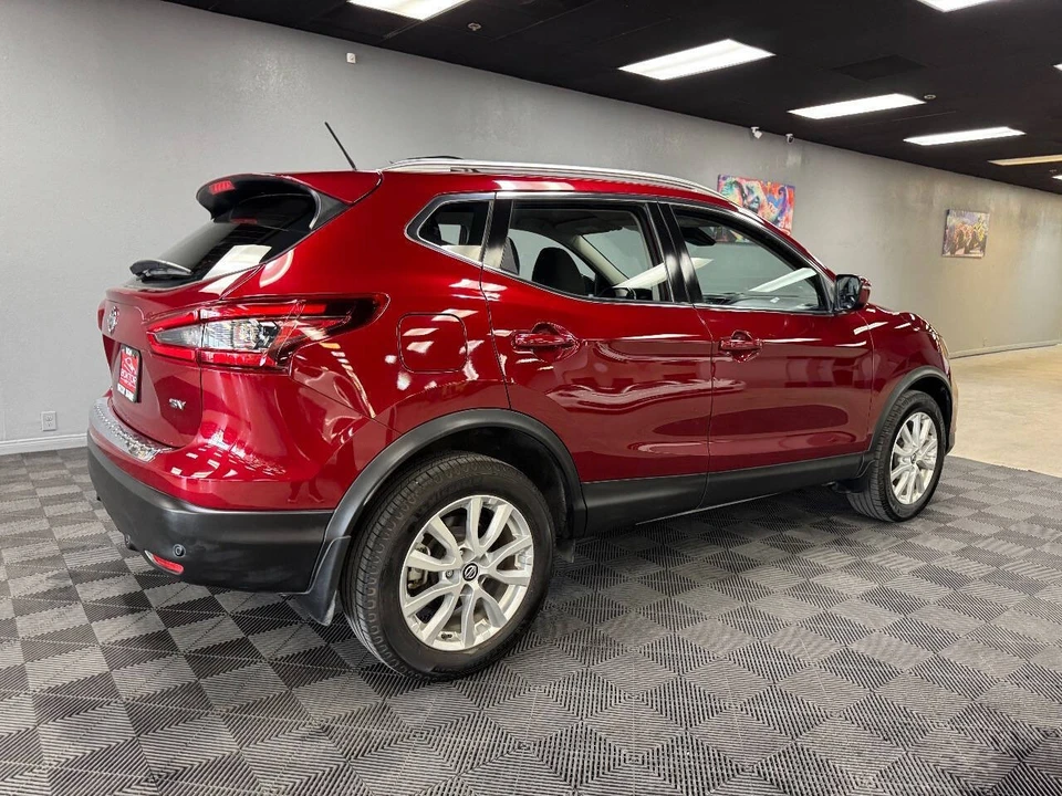 2021 Nissan Rogue - Image 12 of 21