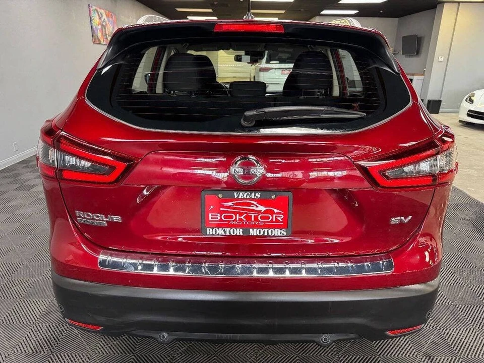 2021 Nissan Rogue - Image 11 of 21