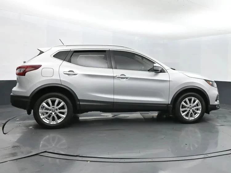 2021 Nissan Rogue - Image 4 of 12