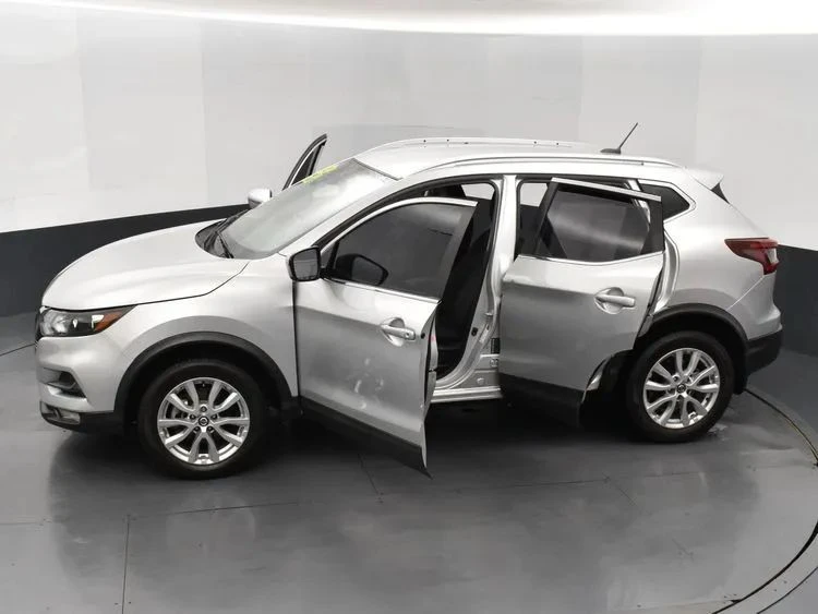 2021 Nissan Rogue - Image 7 of 12