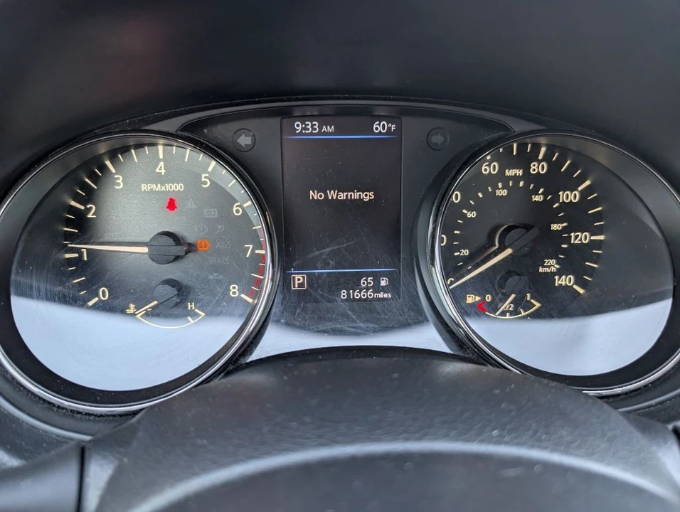 2021 Nissan Rogue - Image 15 of 21