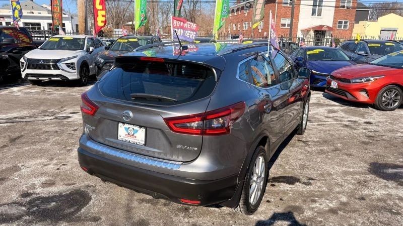 2021 Nissan Rogue - Image 7 of 12
