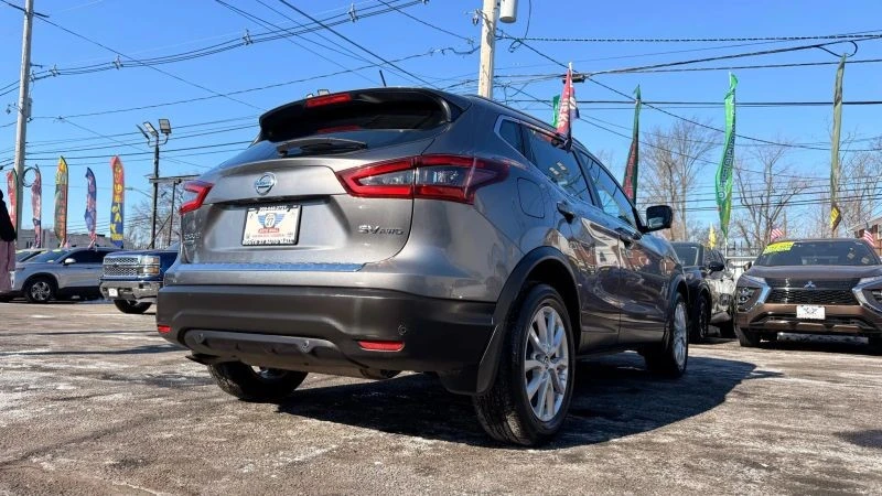 2021 Nissan Rogue - Image 9 of 12