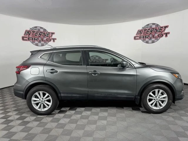 2021 Nissan Rogue - Image 8 of 21