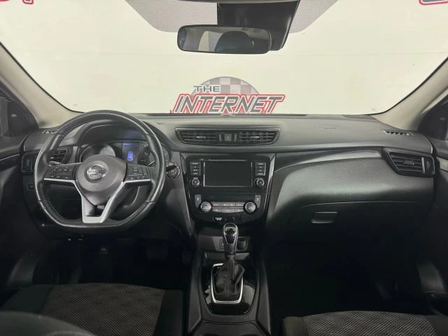 2021 Nissan Rogue - Image 11 of 21