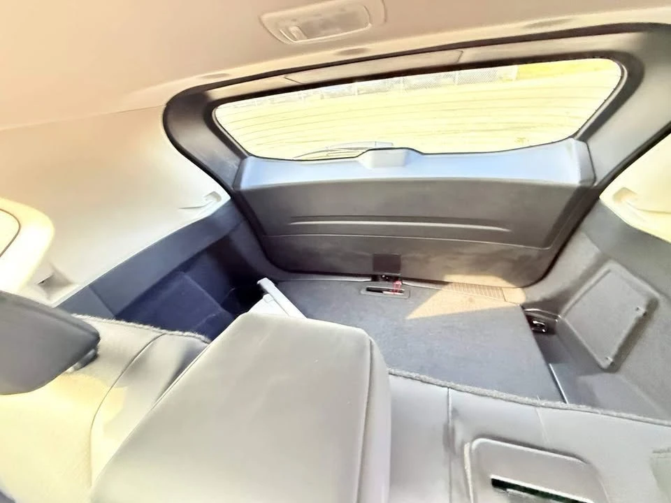 2021 Nissan Rogue - Image 11 of 16