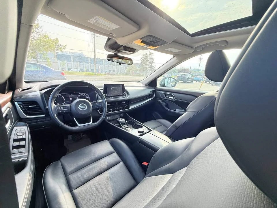2021 Nissan Rogue - Image 2 of 16