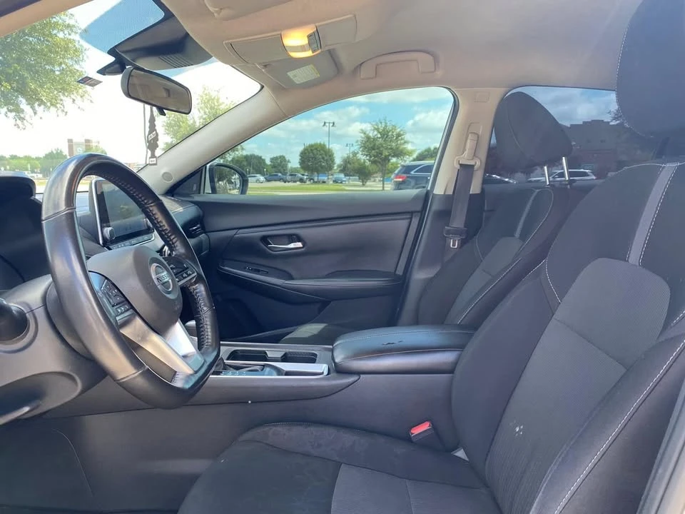 2021 Nissan Sentra - Image 7 of 14