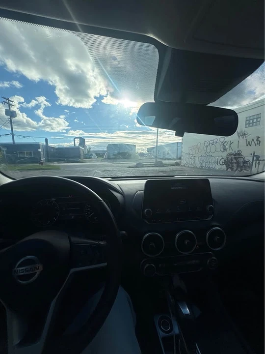 2021 Nissan Sentra - Image 9 of 9