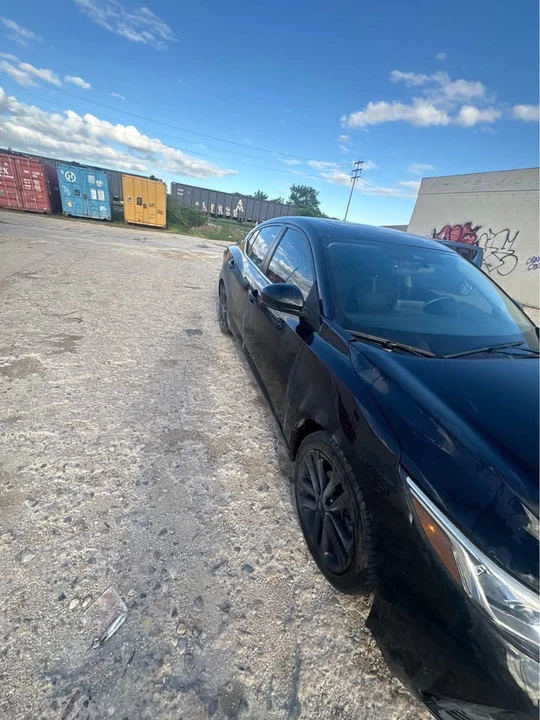 2021 Nissan Sentra - Image 4 of 9
