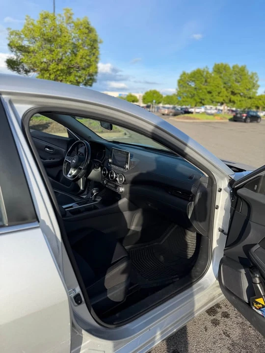 2021 Nissan Sentra 7th Gen - Image 9 of 10