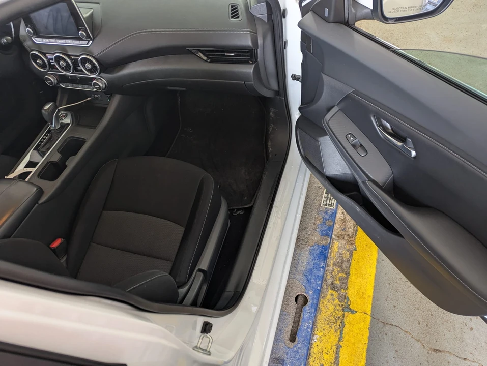 2021 Nissan Sentra 8th Gen - Image 16 of 20