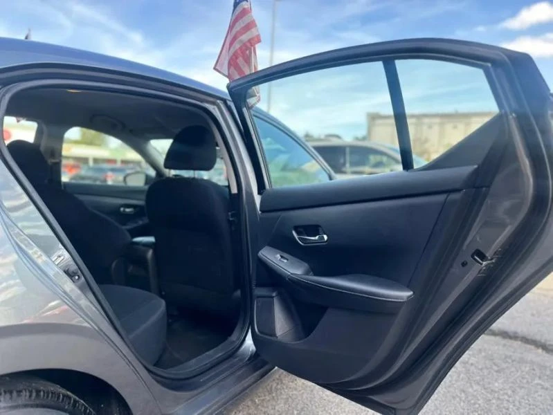 2021 Nissan Sentra 8th Gen - Image 11 of 12