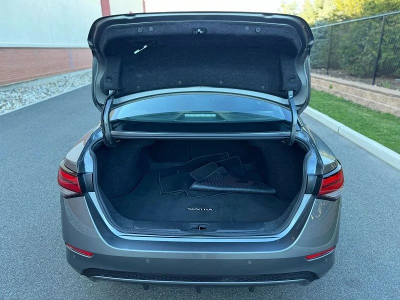 2021 Nissan Sentra 8th Gen - Image 9 of 12