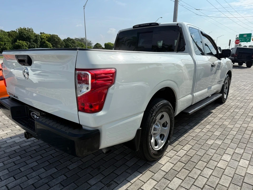 2021 Nissan Titan 2nd Gen - Image 8 of 21