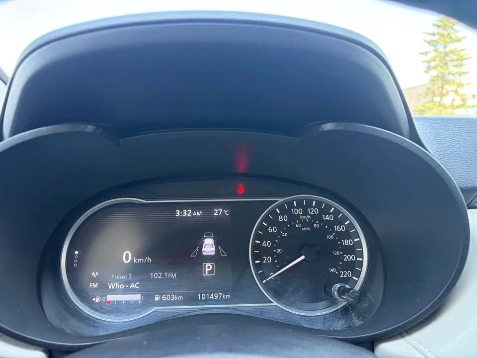 2021 Nissan Versa - Image 8 of 12