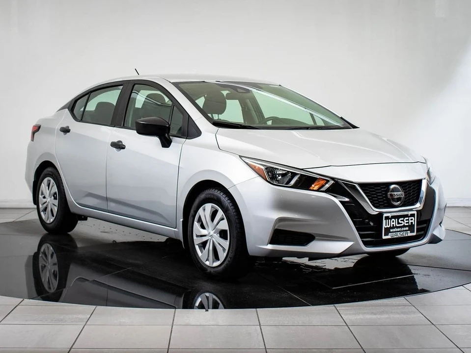 2021 Nissan Versa - Image 4 of 21