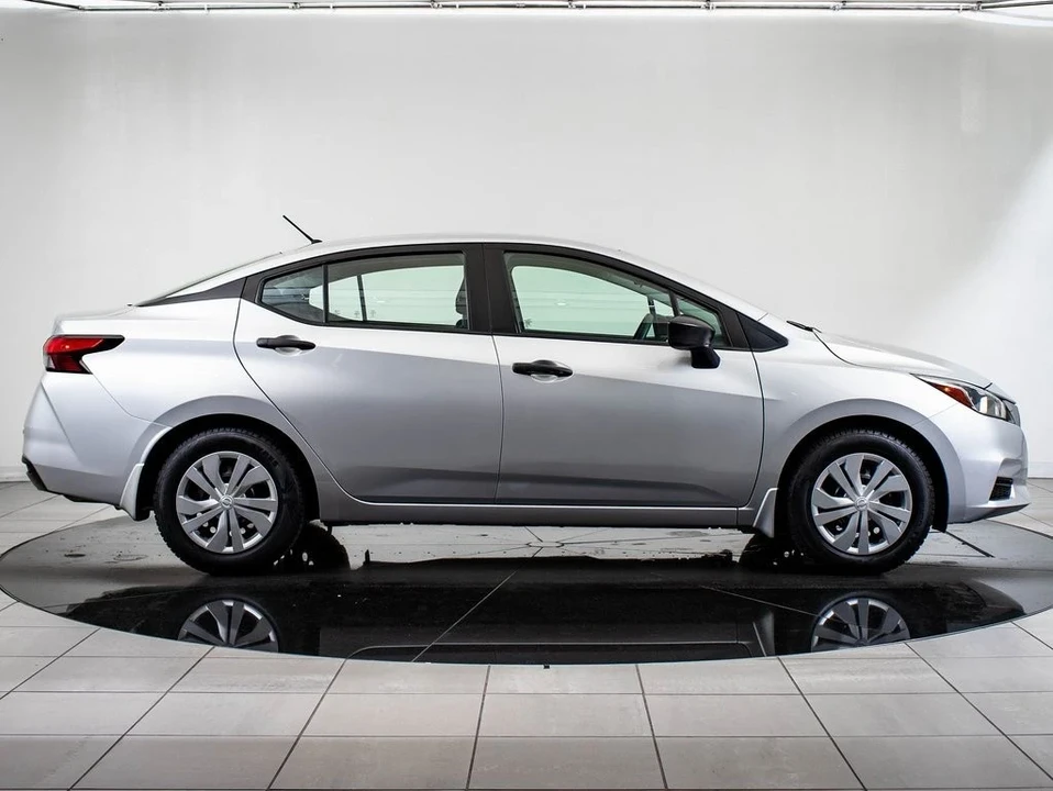 2021 Nissan Versa - Image 5 of 21