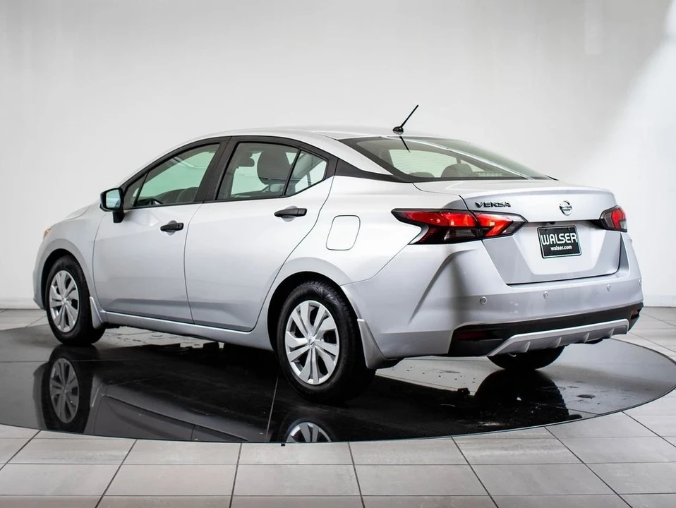 2021 Nissan Versa - Image 10 of 21