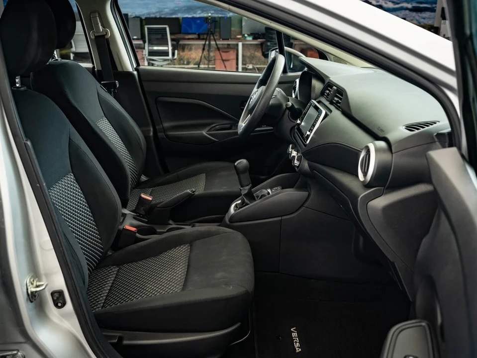 2021 Nissan Versa - Image 18 of 21