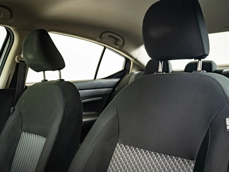 2021 Nissan Versa - Image 17 of 21