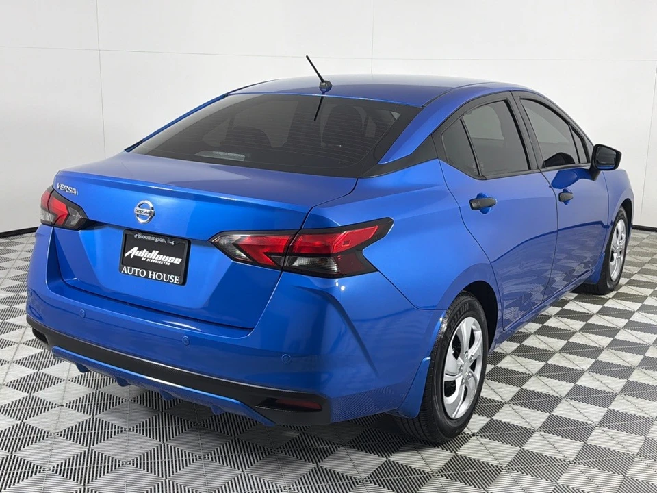 2021 Nissan Versa - Image 5 of 21