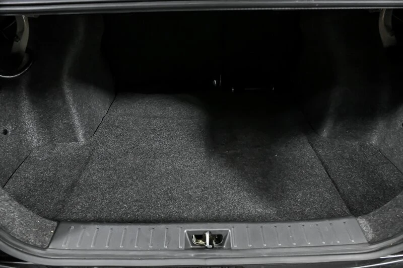 2021 Nissan Versa - Image 13 of 21