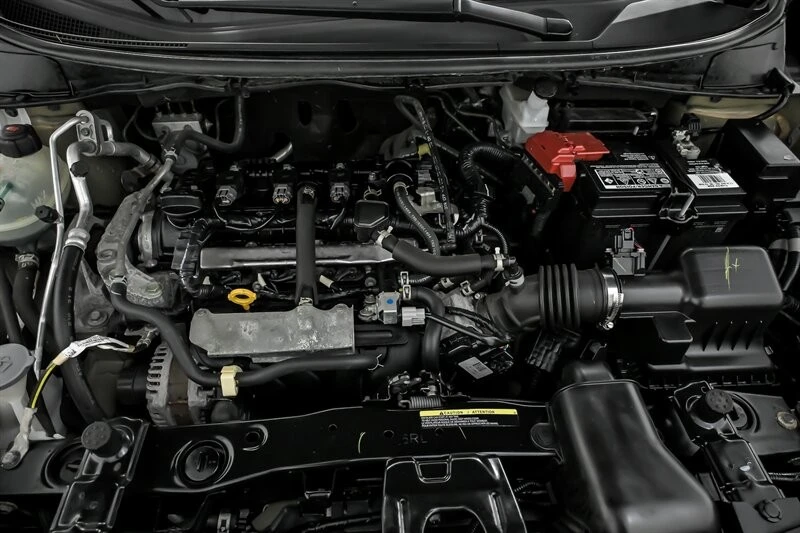 2021 Nissan Versa - Image 14 of 21