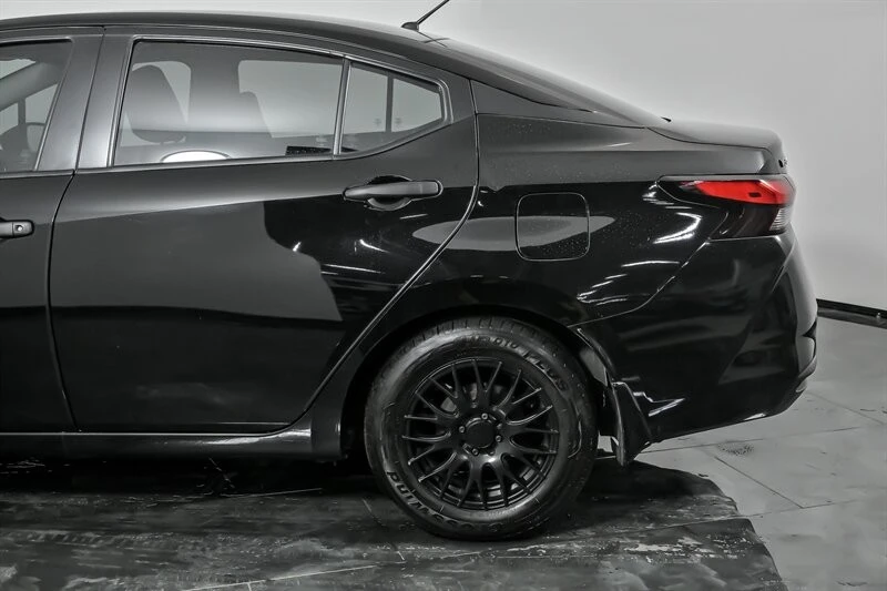 2021 Nissan Versa - Image 7 of 21