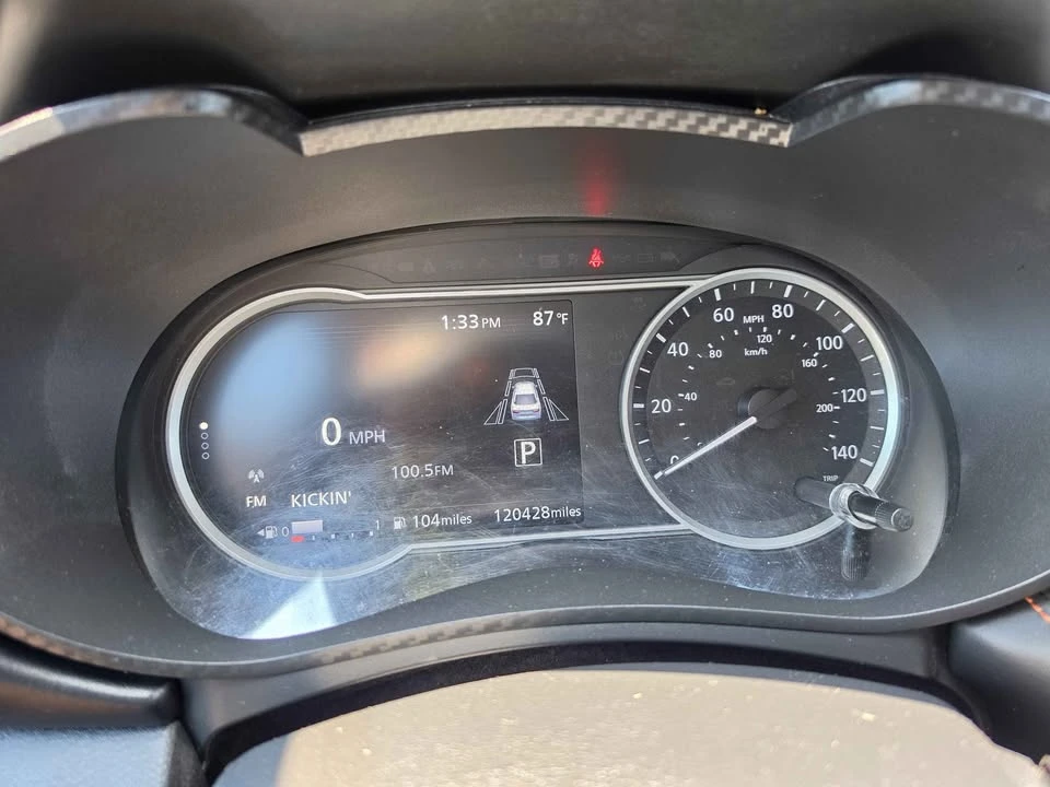 2021 Nissan Versa - Image 12 of 16