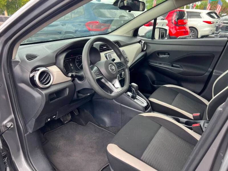 2021 Nissan Versa - Image 5 of 6