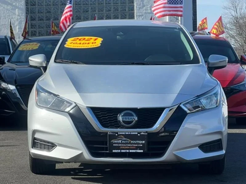 2021 Nissan Versa - Image 2 of 12