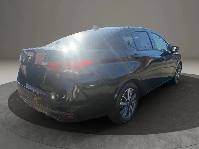 2021 Nissan Versa - Image 5 of 12