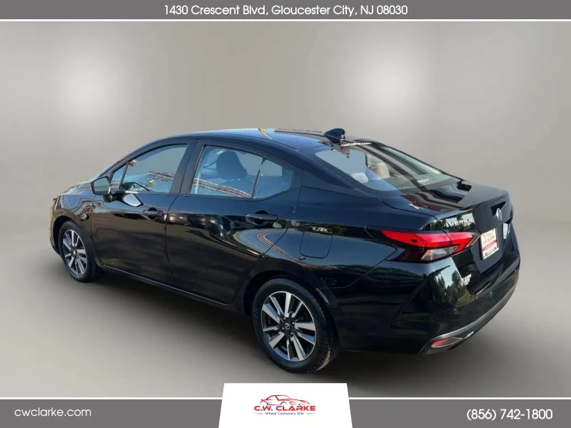 2021 Nissan Versa - Image 8 of 12