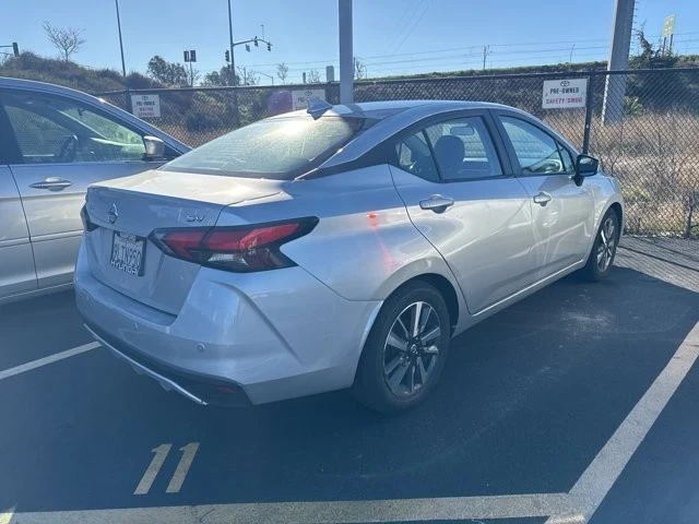 2021 Nissan Versa - Image 2 of 12