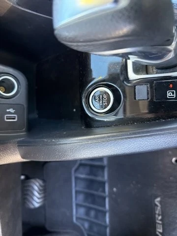 2021 Nissan Versa - Image 7 of 12