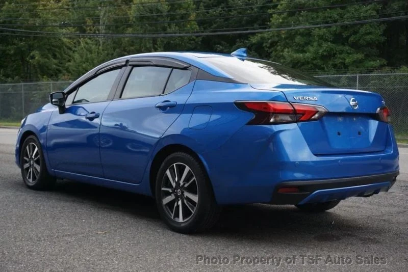 2021 Nissan Versa - Image 5 of 12