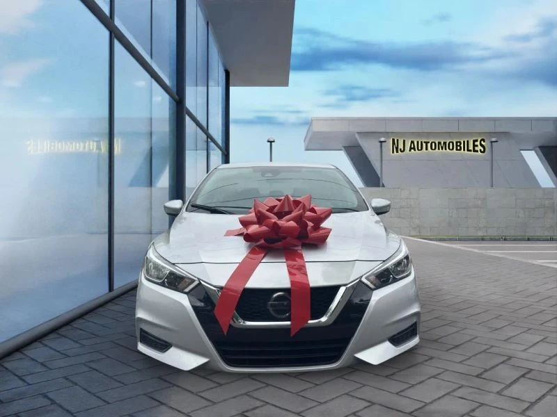 2021 Nissan Versa - Image 2 of 12