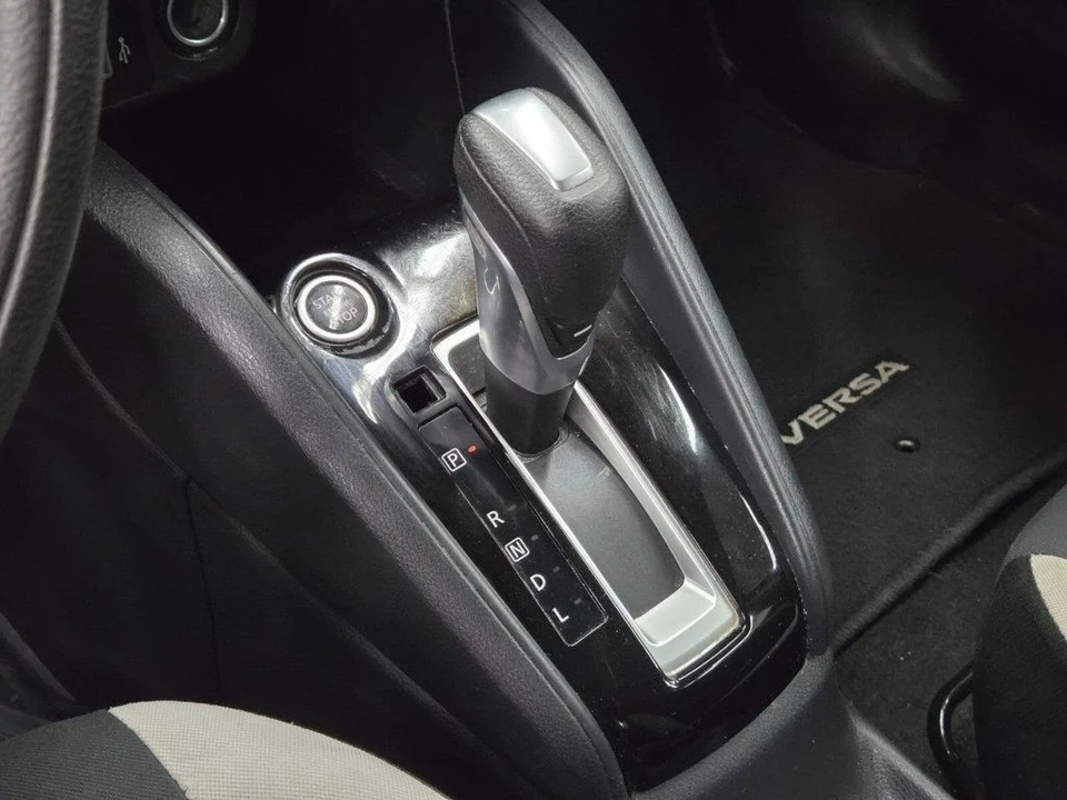 2021 Nissan Versa - Image 19 of 19