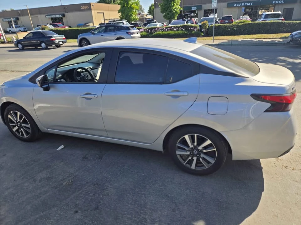 2021 Nissan Versa - Image 6 of 11