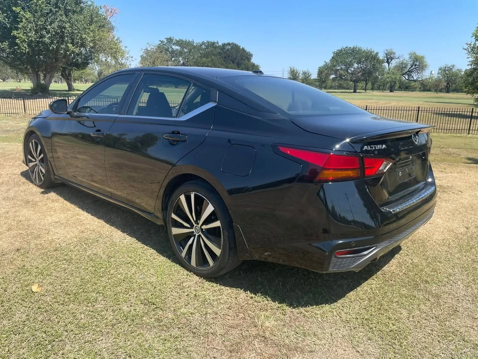 2021 Nissan Altima 6th Gen - Image 2 of 19