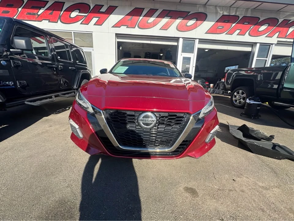 2021 Nissan Altima 6th Gen - Image 2 of 6