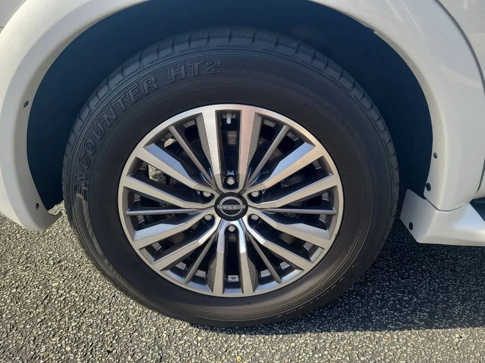2021 Nissan Armada - Image 10 of 19