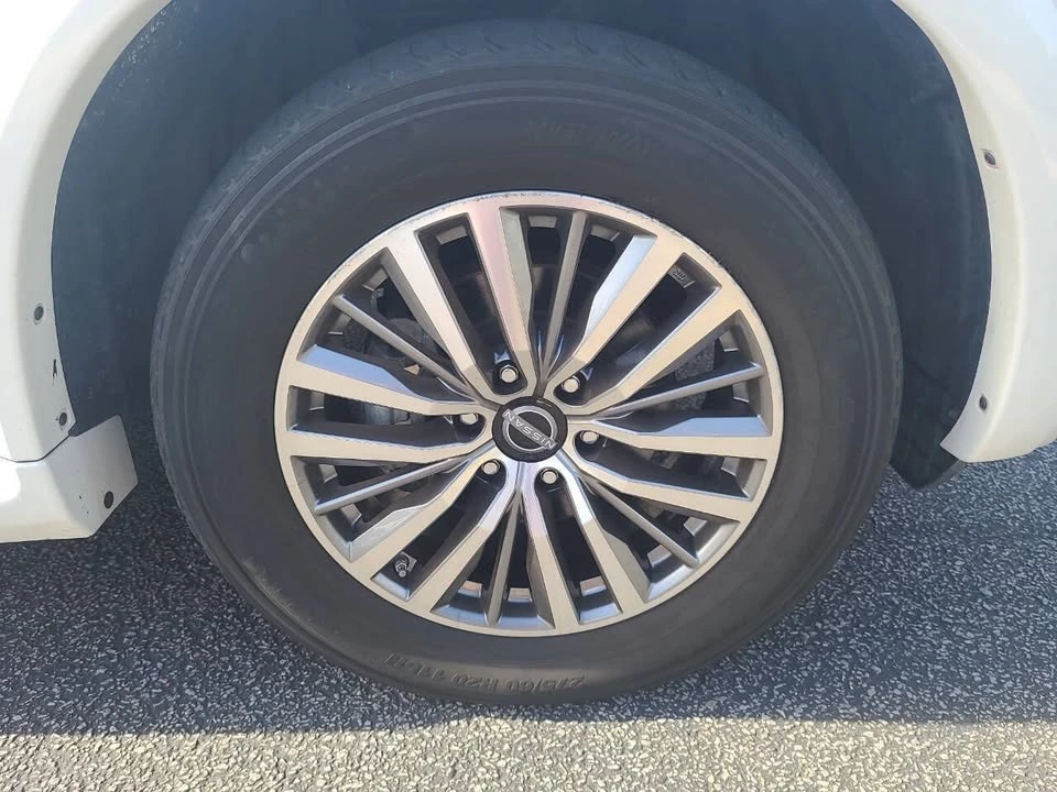 2021 Nissan Armada - Image 12 of 19
