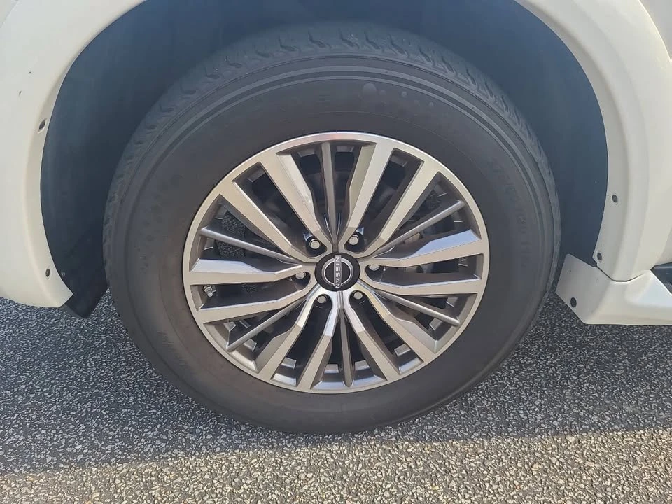 2021 Nissan Armada - Image 11 of 19