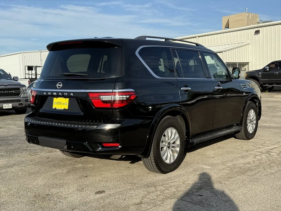 2021 Nissan Armada - Image 5 of 16