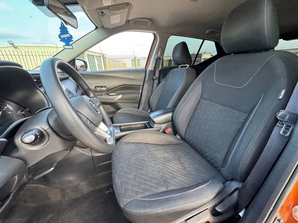 2021 Nissan Kicks - Image 6 of 11
